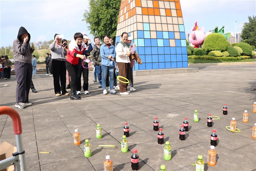 ×ðÁú¿Ê±¡¤(ÖйúÇø)ÈËÉú¾ÍÊDz«!