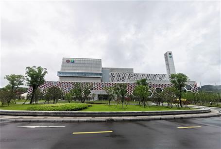 ǧ���������������Я���ػ���ˮ��ɽ