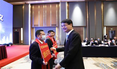 ��˾һ�������ٻ����������ʱ�����Ƚ���λ