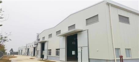 ұ����ʮ���ֹ�˾�н���Ŀͨ���깤����