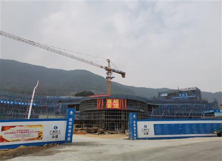 �������������� �����Ѽ�����ʮ�ֹ�˾�㽭��Ŀ��ѧ¥˳��ⶥ